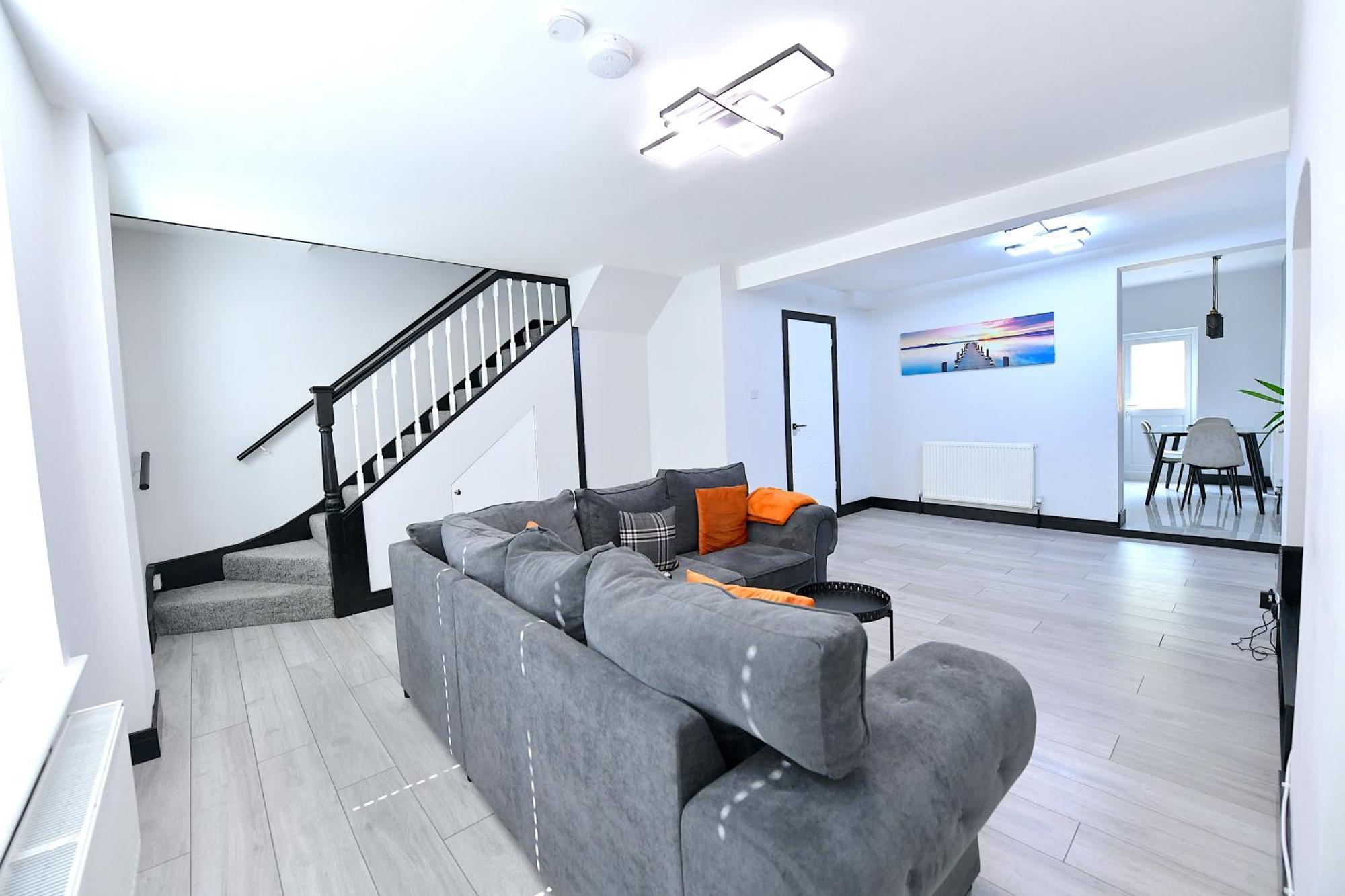 North West London Escape Villa มิลล์ฮิลล์ ภายนอก รูปภาพ